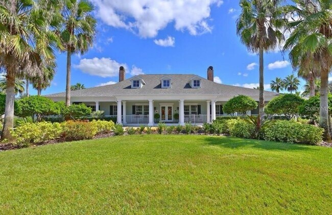 Building Photo - Charming 2BR Duplex in North Port