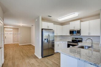 Building Photo - 26964 SW 132 Ct Rd