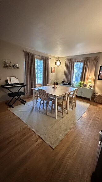 living/dining room - 1709 Northfield Pl