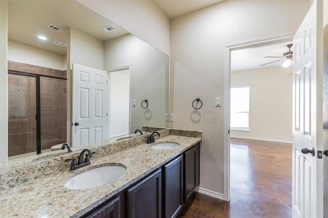 Building Photo - 203 Kaspar Way