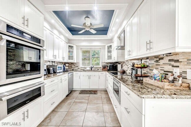 Building Photo - 4402 Yacht Harbor Dr