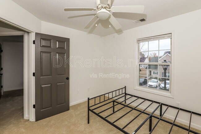 Building Photo - 2555 Flat Shoals Rd
