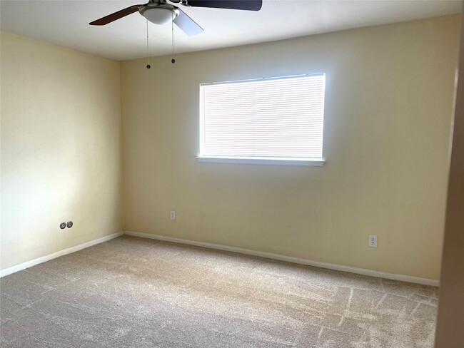 Building Photo - 14333 Memorial Dr