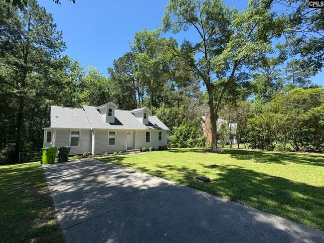 Building Photo - 624 Torwood Dr
