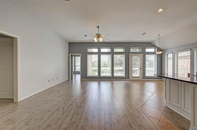 Building Photo - 26243 Crystal Cove Ln