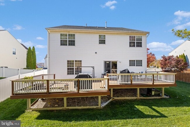 Building Photo - 36 Fletcher Dr