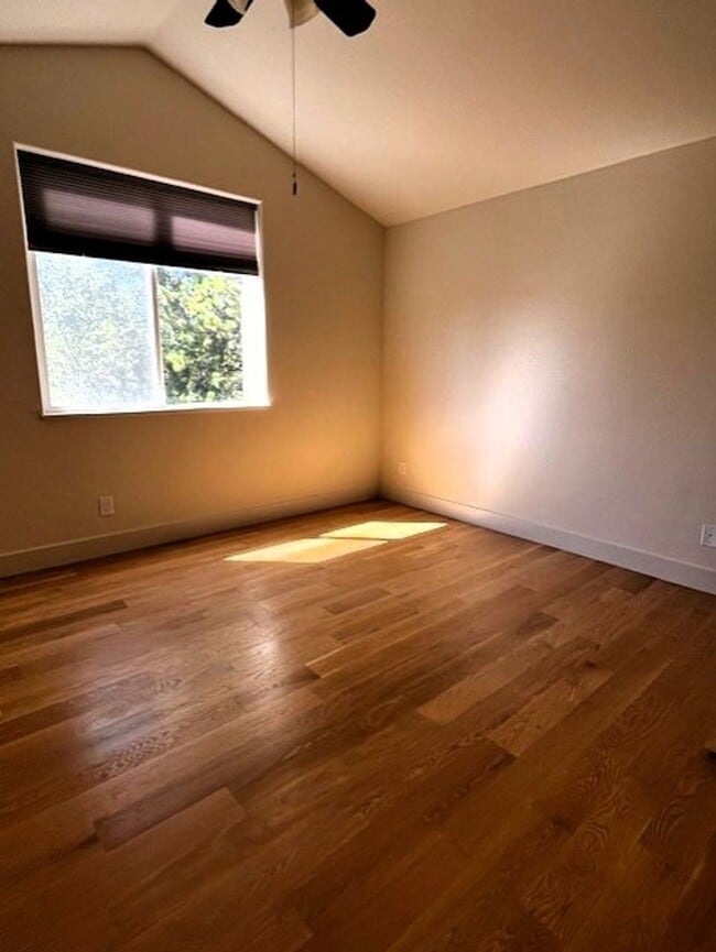 Building Photo - 55 Salt Lick Pl