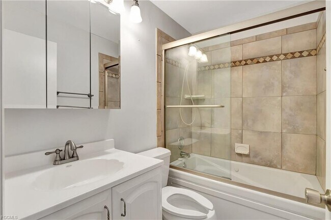 Building Photo - 42nd Terrace Southwest, Naples, FL 34116 -...
