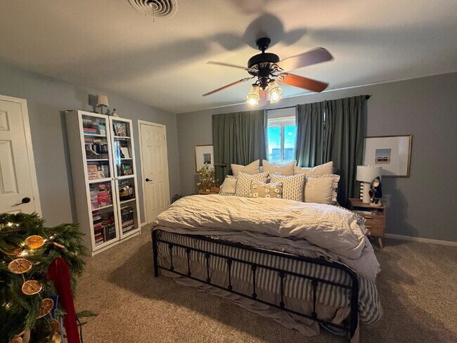 Building Photo - 760 Co Rd M