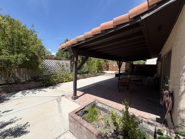 Building Photo - 2212 Plaza Del Prado