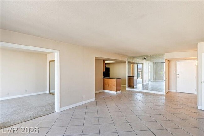 Building Photo - 3930 University Center Dr