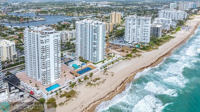 Building Photo - 1360 S Ocean Blvd