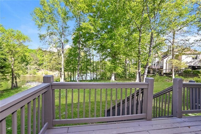 Building Photo - 1133 Hopedale Ln