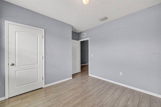 Building Photo - 4042 Wayfarer Wy