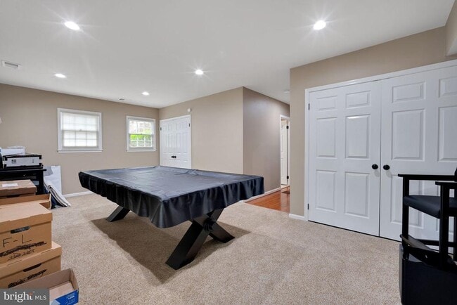 Building Photo - 10159 Castlewood Ln