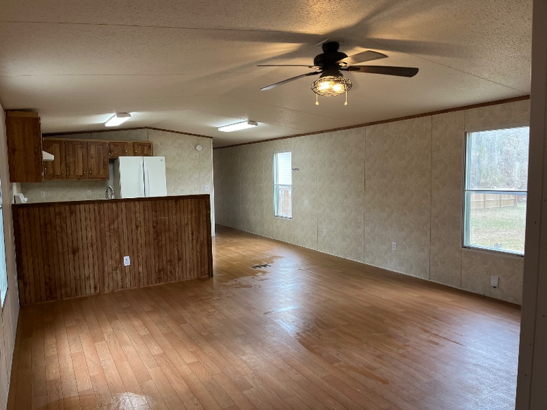 Building Photo - 2231 LA-134