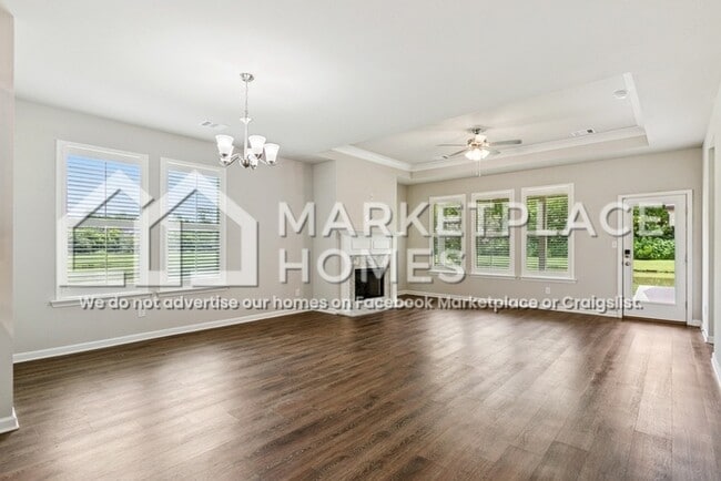 Building Photo - 5755 Oak Trace Dr