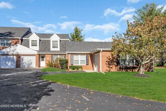 Building Photo - 68 Maple Dr