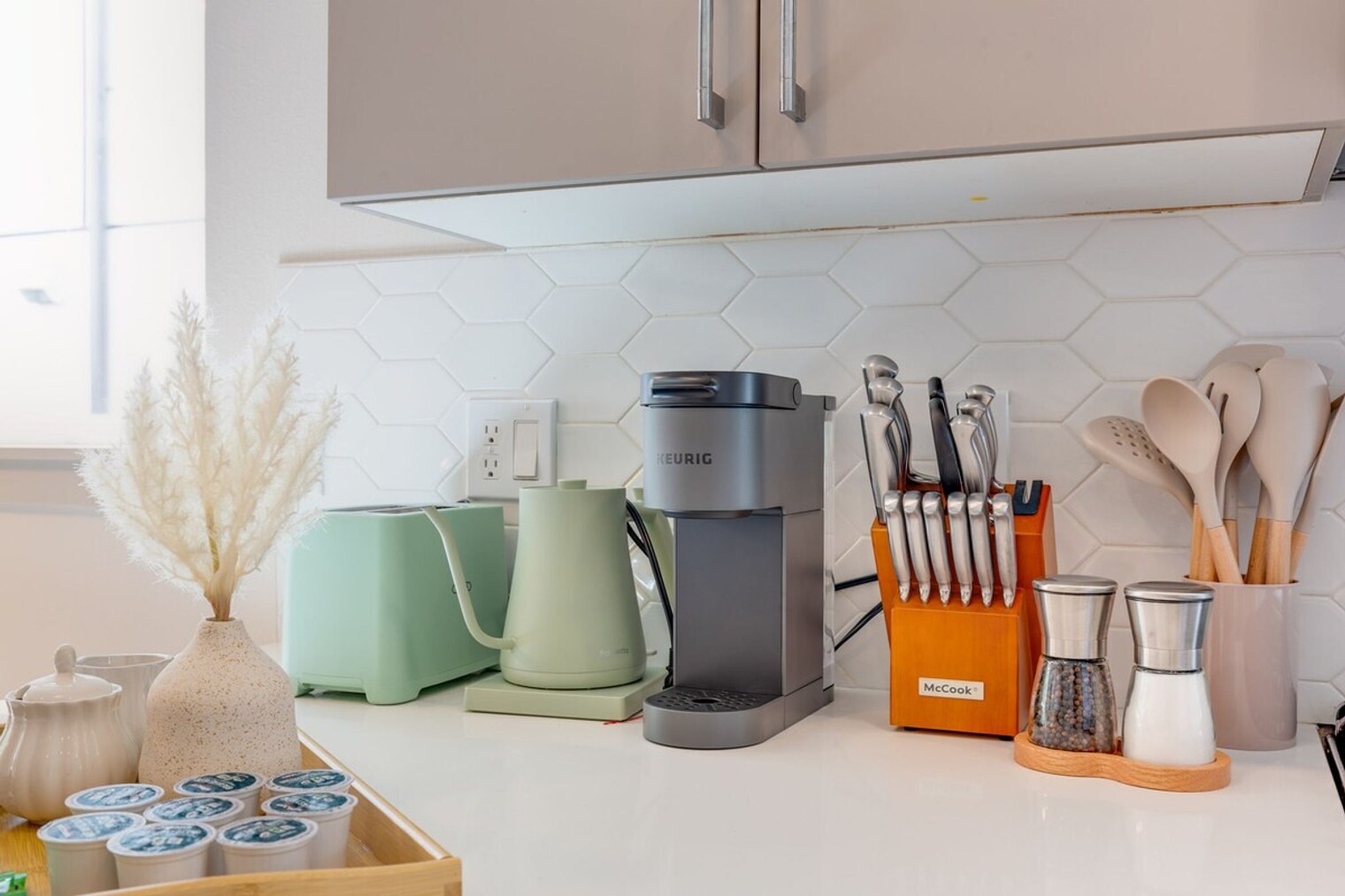 Building Photo - 2122 3rd Ave N