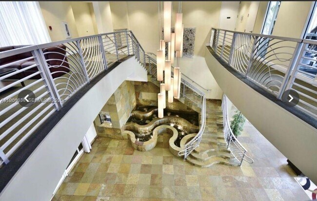 Building Photo - 1755 E Hallandale Beach Blvd