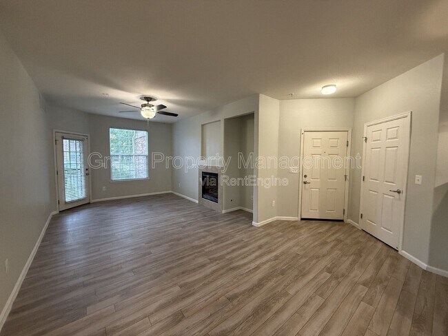 Building Photo - 3035 Blue Sky Cir