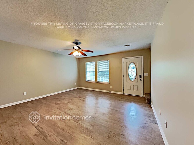 Building Photo - 7505 Stonehenge Way