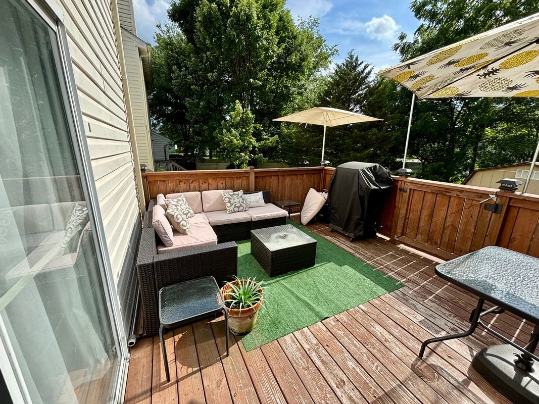 Building Photo - 12 Wanda Ct