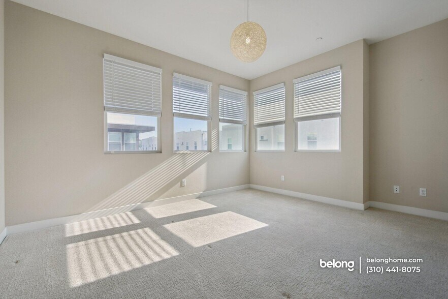 Building Photo - 9212 Joshua Way