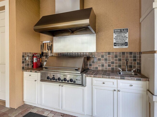 Building Photo - 6427 Moorings Point Cir