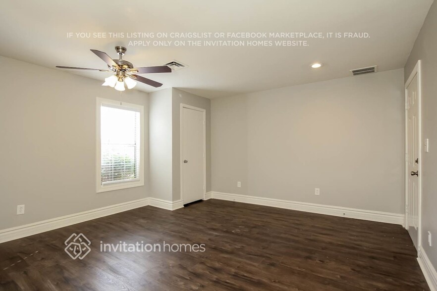 Building Photo - 6744 W Turquoise Ave