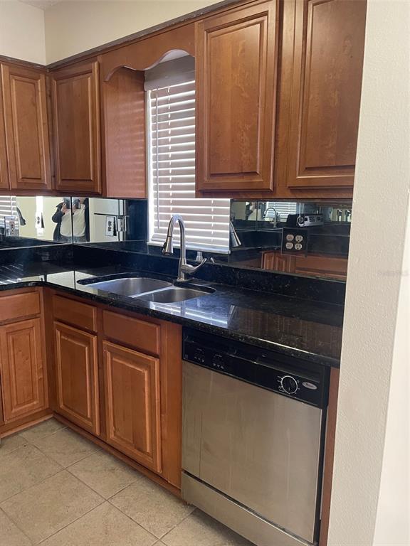 Building Photo - 2690 Coral Landings Blvd