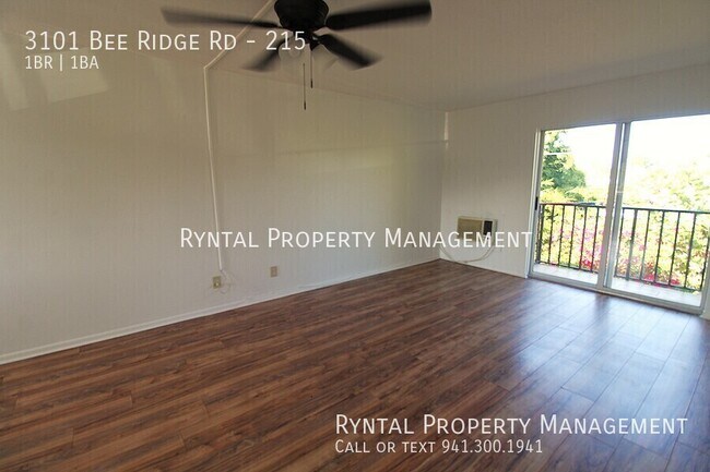 Building Photo - 3101 Bee Ridge Rd