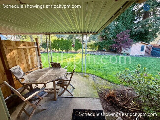 Building Photo - 11430 SW 121st Ave