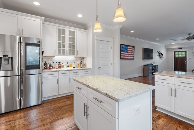 Building Photo - 414B St Francis Ave