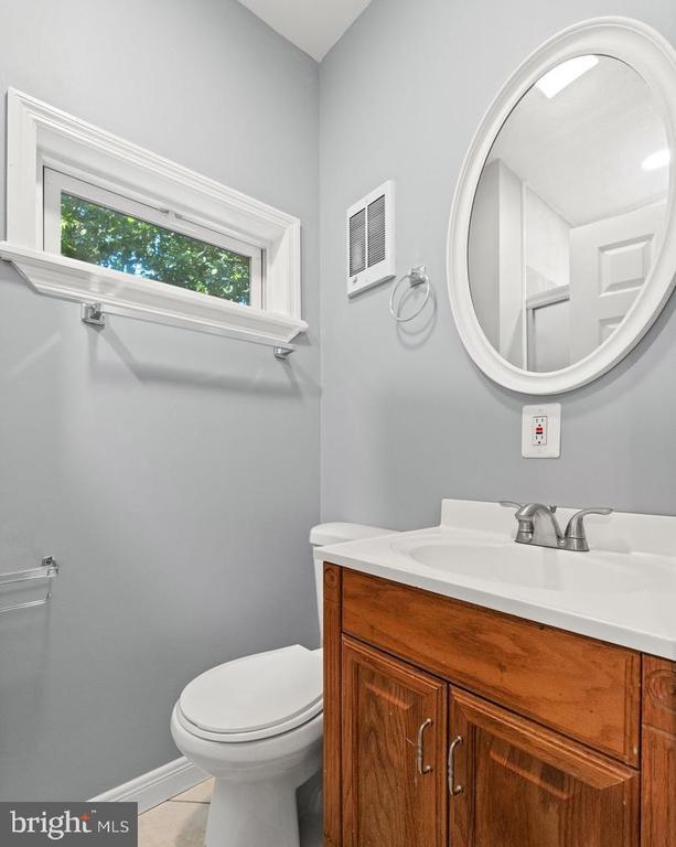 Building Photo - 455 Mechanic St