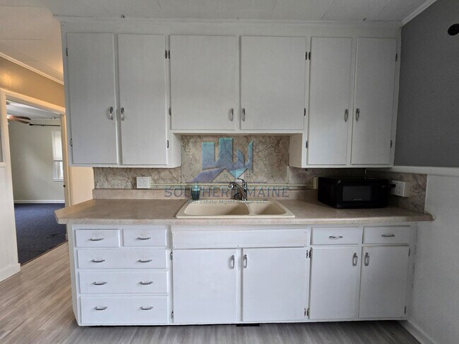 Building Photo - 57 Eustis St