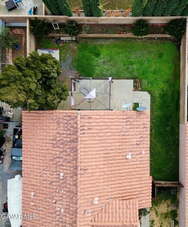 Building Photo - 3220 E Ave S2