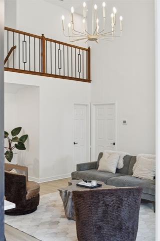 Building Photo - 2417 Cornell Dr