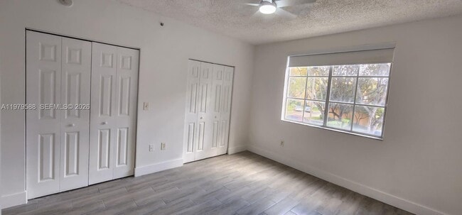 Building Photo - 2440 E Preserve Way