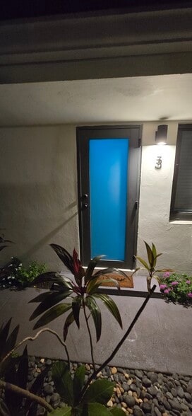 Building Photo - 1634 NE 4th Pl