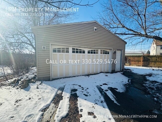 Building Photo - 3234 Arbor Rd SW