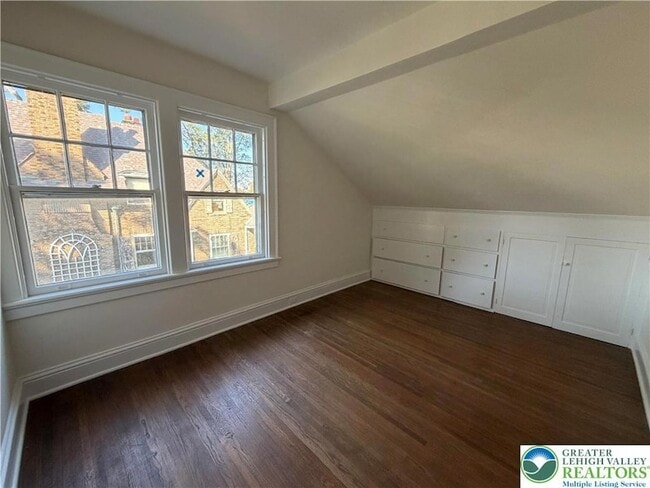 Building Photo - 5101 William Penn Hwy