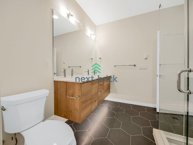 Building Photo - Stunning 2023-Built Crown Hill Townhome | 3 Bed | 2 Bath | Modern Finishes & Prime Seattle Location