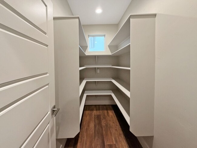 Building Photo - New 3-Bedroom Nampa Home with Quartz Counters, Walk-In Pantry & Dog-Friendly Policy