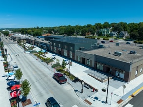 Building Photo - Studio Unit at Tiller+Main