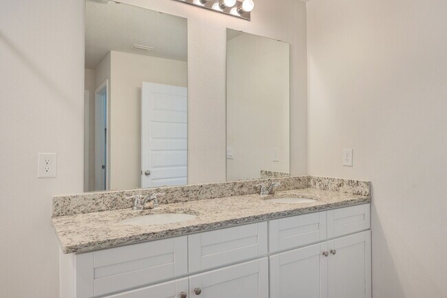 Building Photo - 4661 Honor Guard Wy
