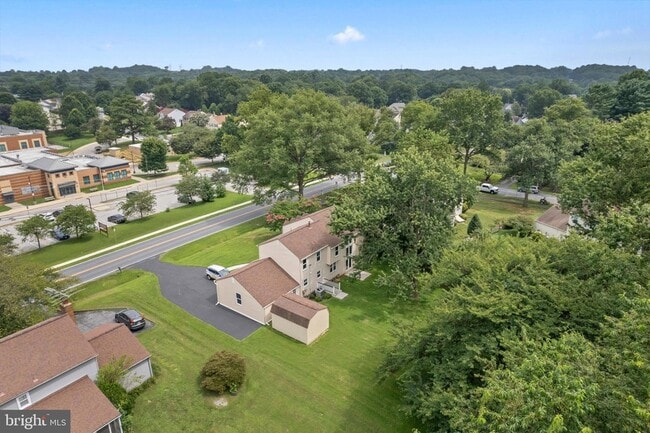Building Photo - 17004 Cashell Rd