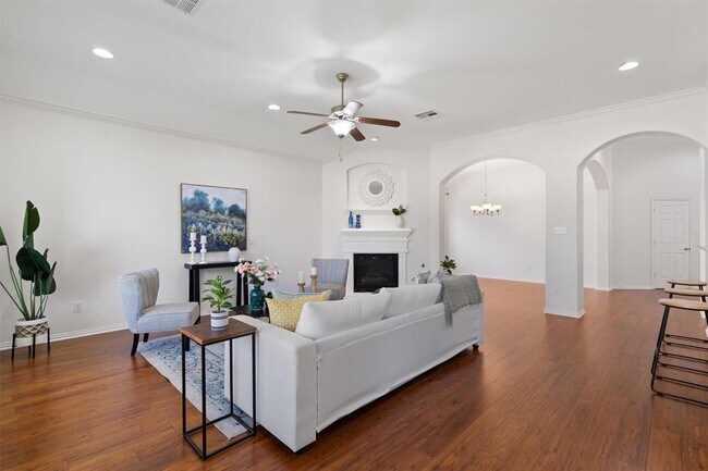 Building Photo - 2529 Mirasol Loop