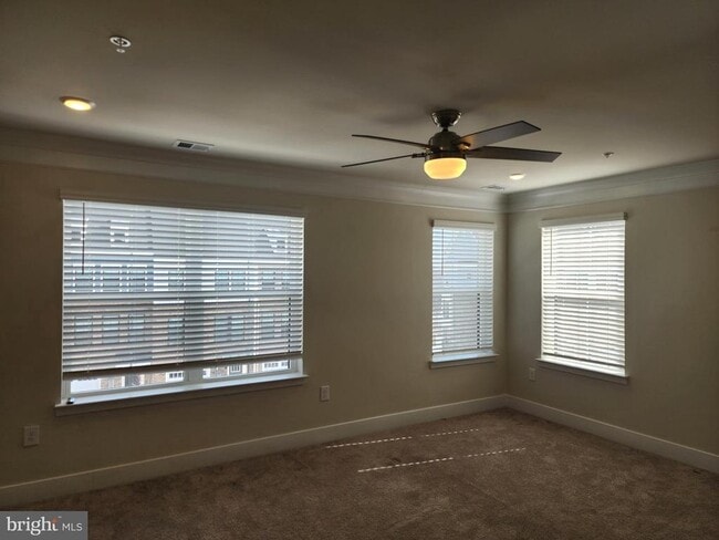 Building Photo - 11532 Kirkleigh Dr