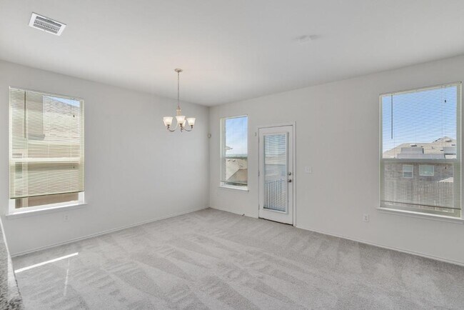 Building Photo - 7712 Peccary Dr